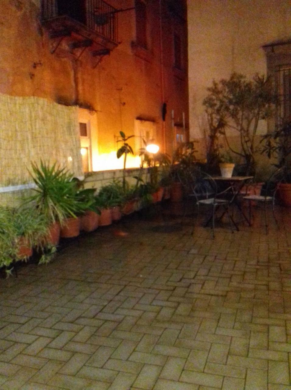 La Terrazza Di Dante Bed & Breakfast Napoli Ngoại thất bức ảnh